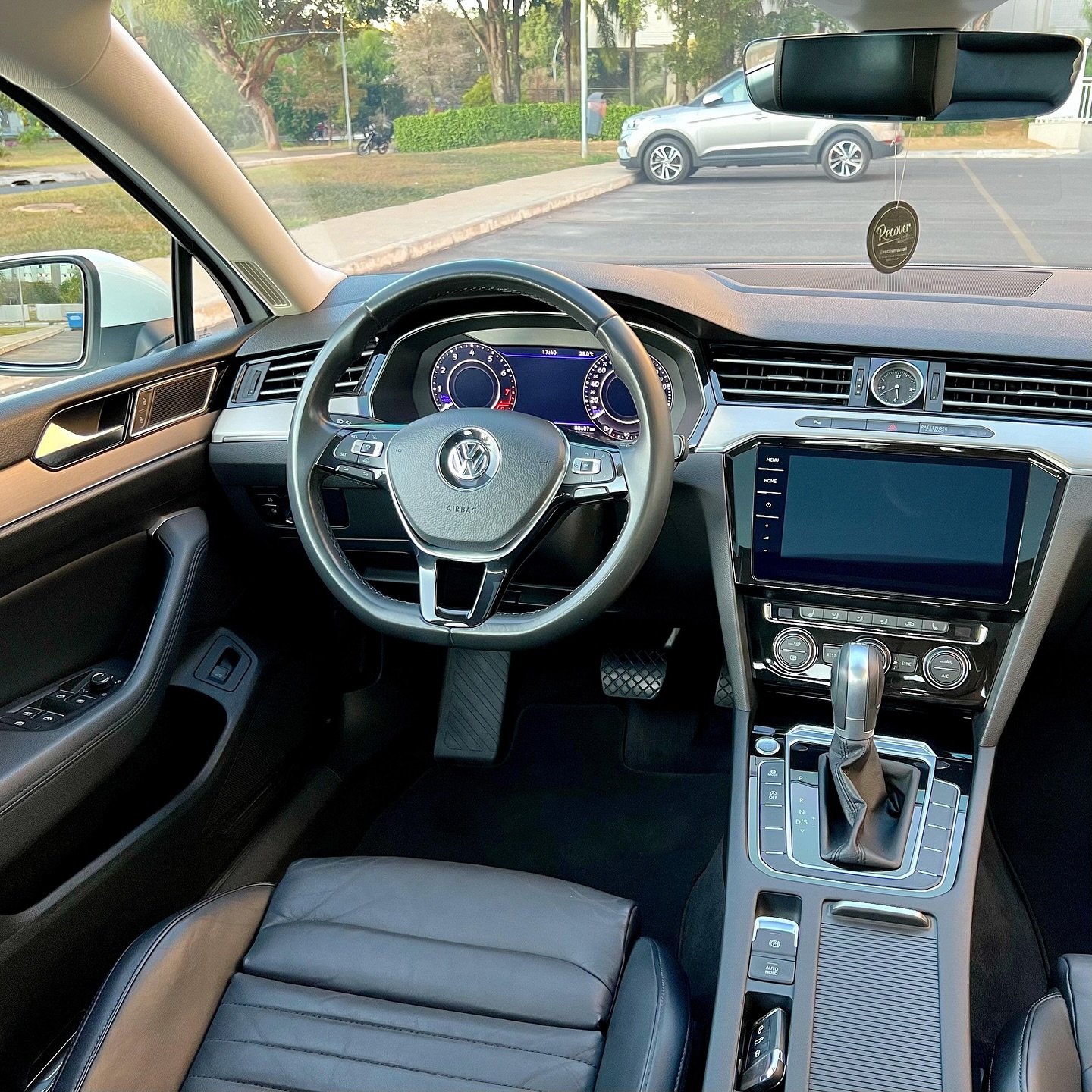 Imagem do Carro 8