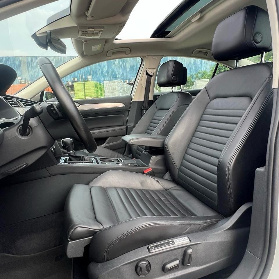 Imagem do Carro 9