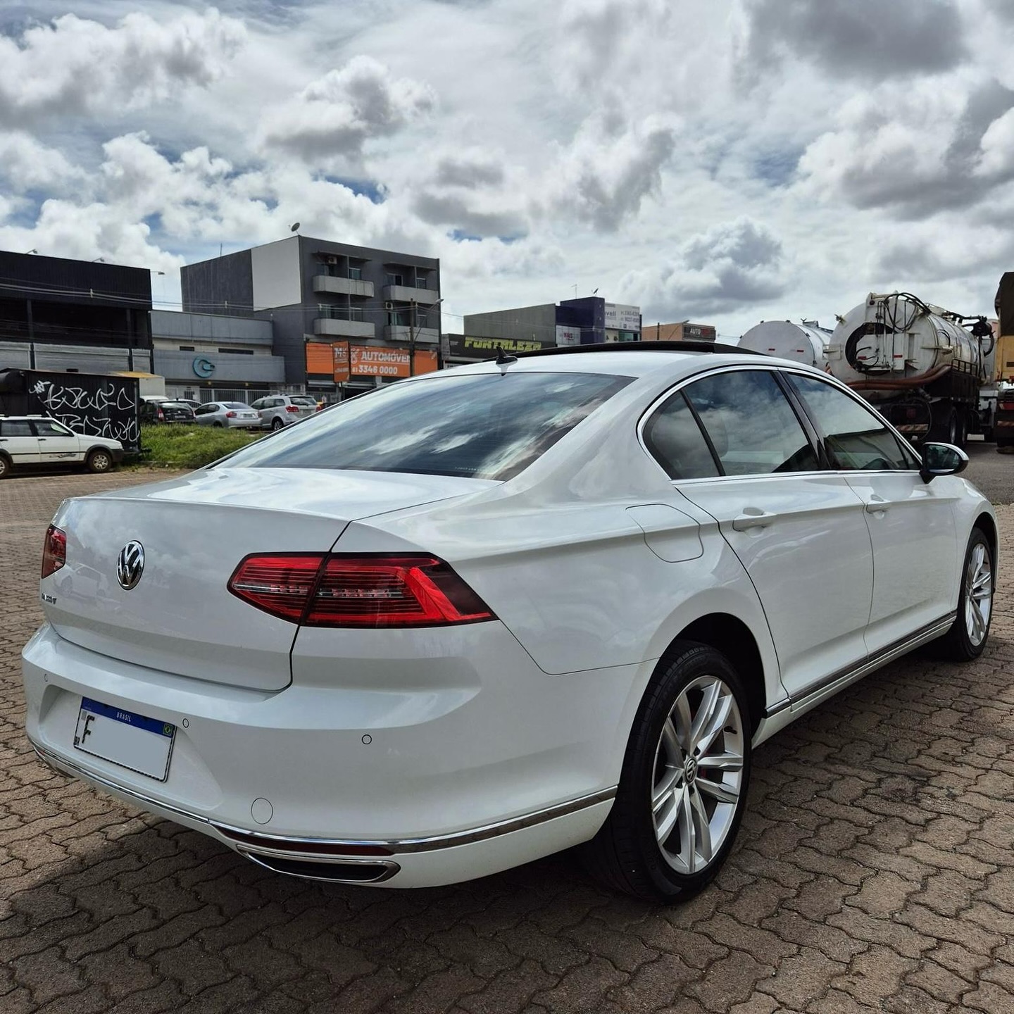 Imagem do Carro 5
