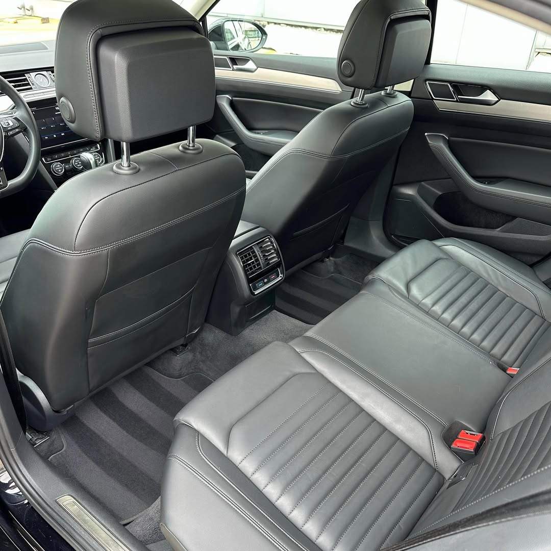 Imagem do Carro 10