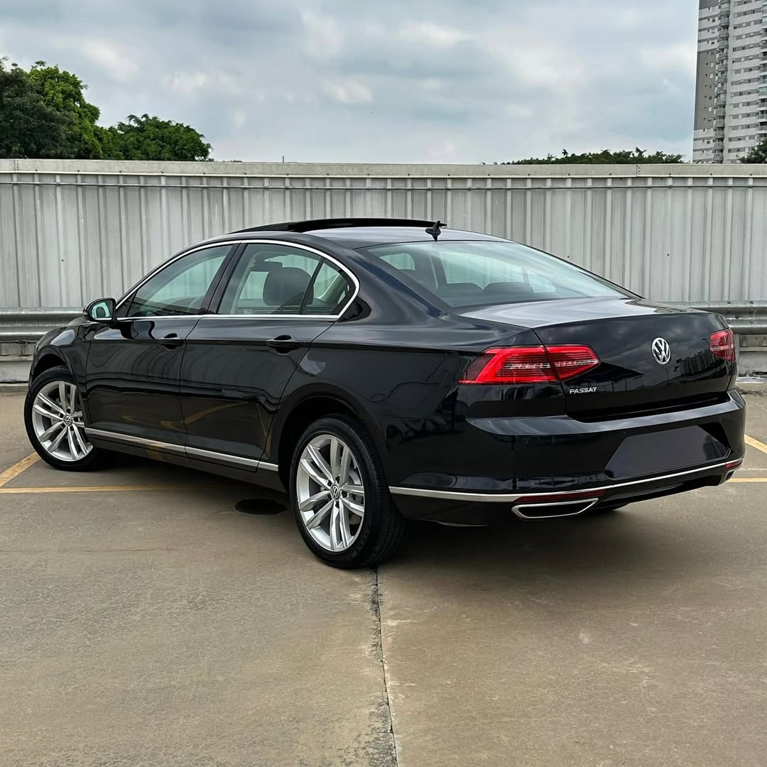 Imagem do Carro 5