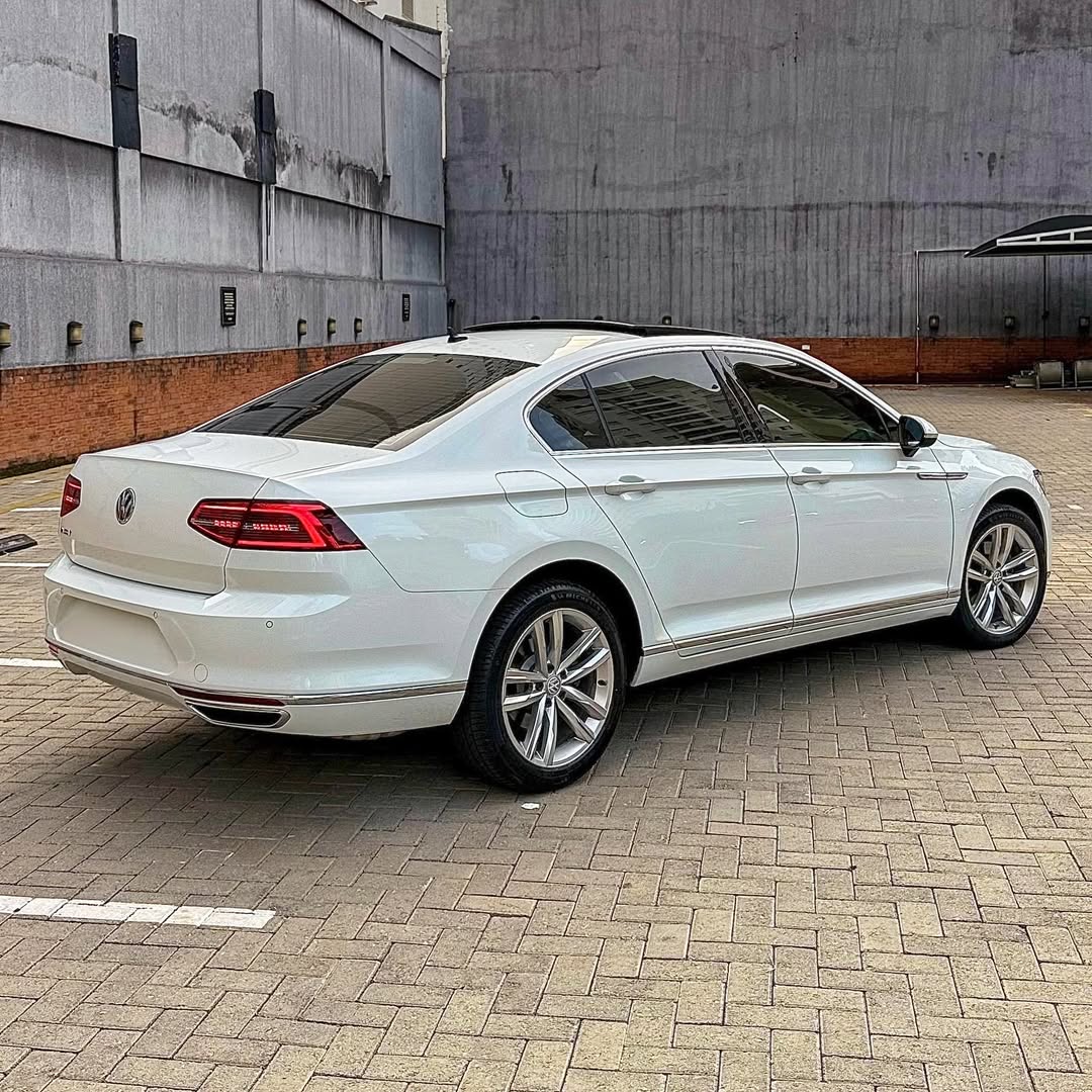 Vw Passat Highline 2.0 TSI 2019 à venda em Goiânia, Goiás, Brasil - Foto 4