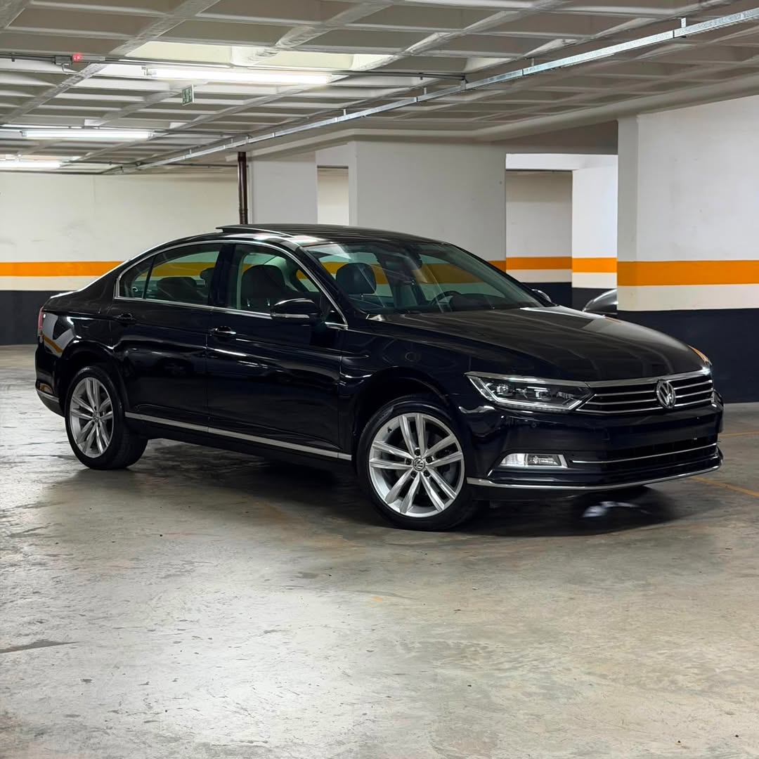 Vw Passat Highline  2019 76.000km à venda em São Paulo, Brazil - Foto 3