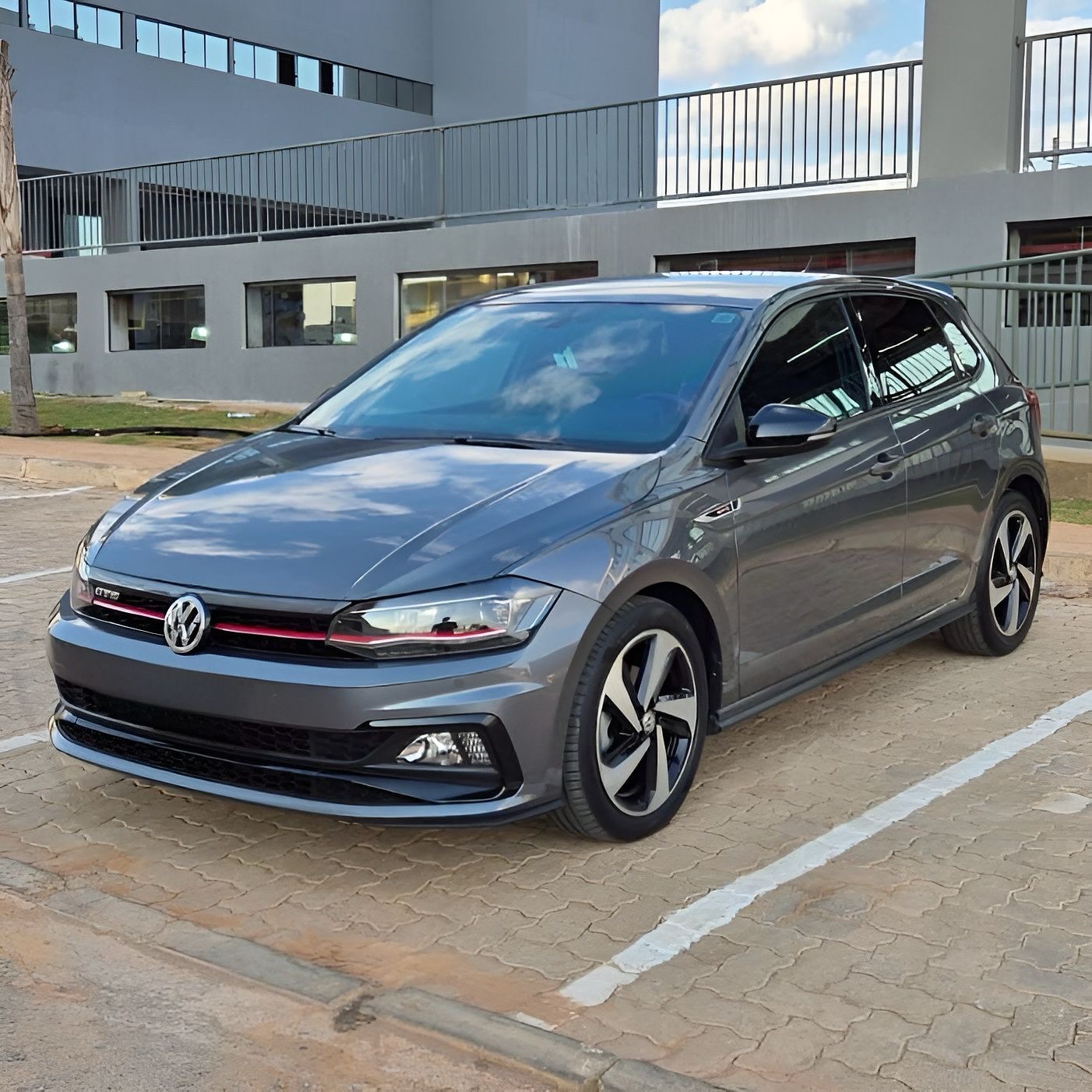 Imagem do Carro 2