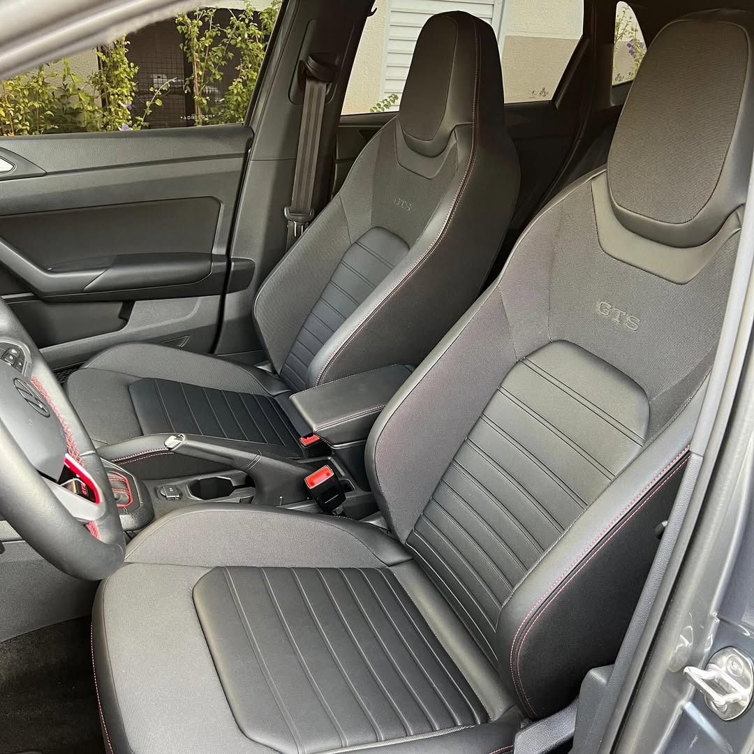 Imagem do Carro 9