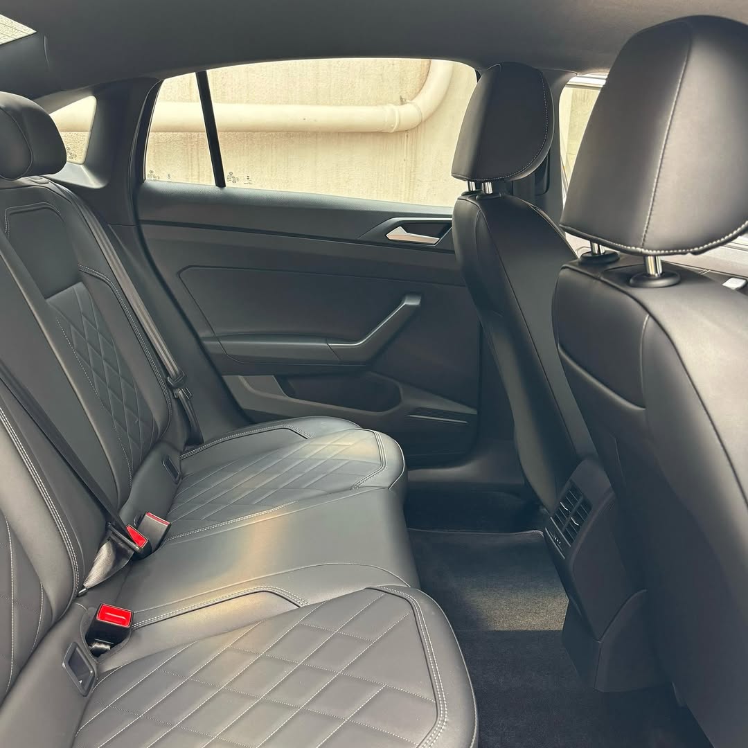 Imagem do Carro 10